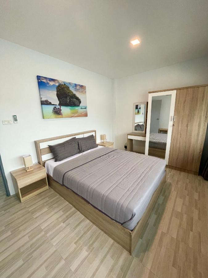Garden Beach Sea View Patong Екстериор снимка